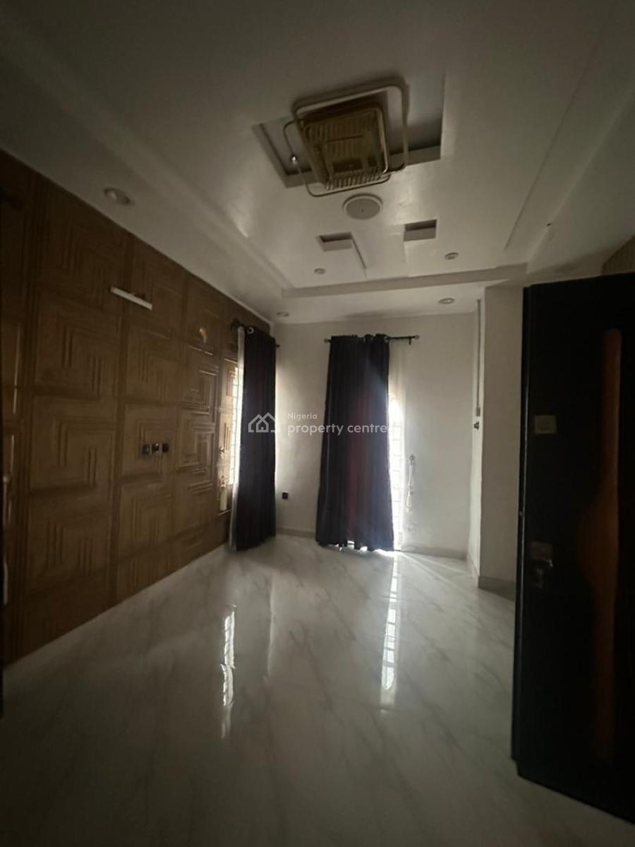 5 Bedrooms Detached Duplex with 1 Room Bq, Ikola Command, Ipaja, Lagos, Detached Duplex for Sale