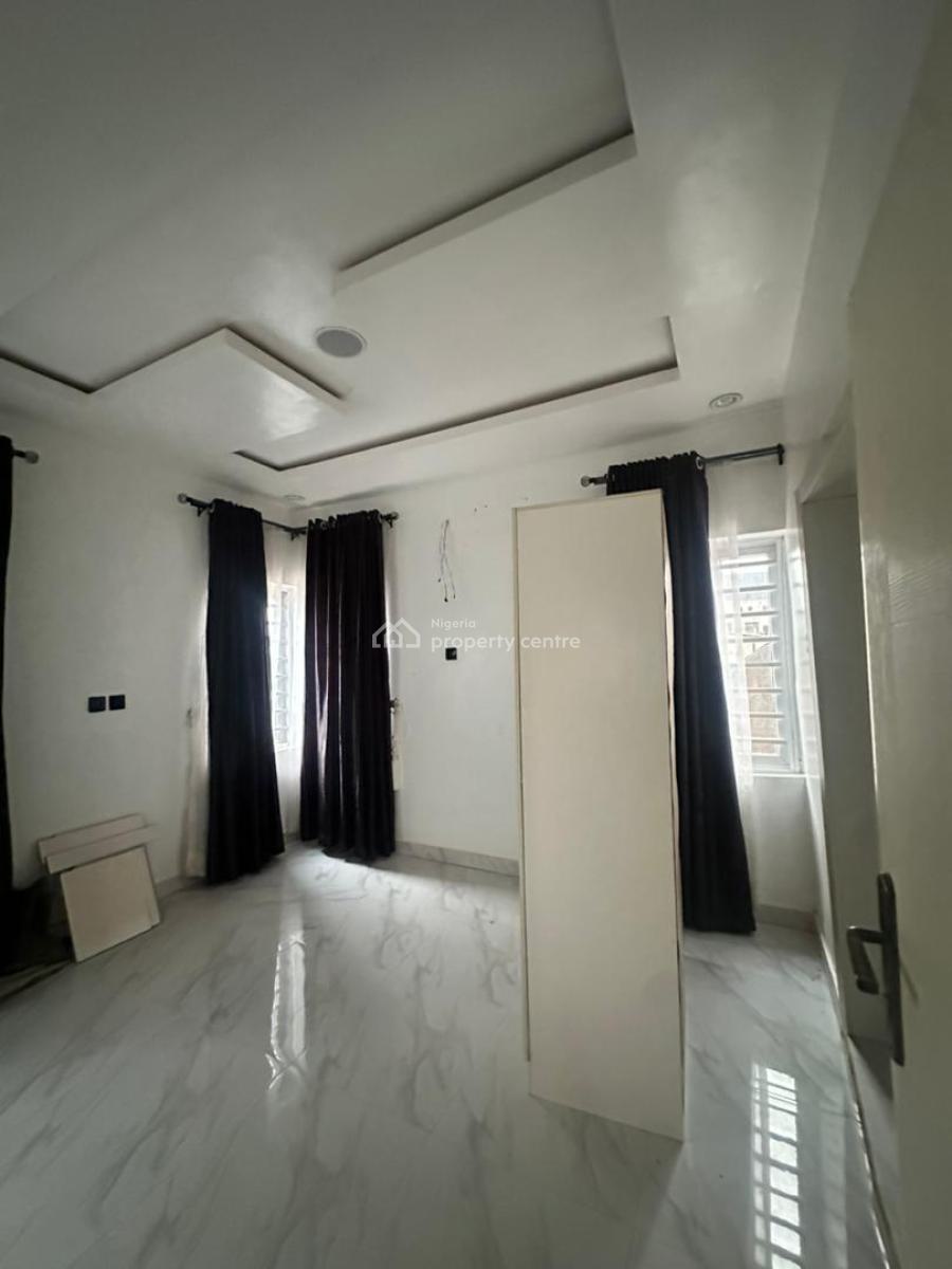 5 Bedrooms Detached Duplex with 1 Room Bq, Ikola Command, Ipaja, Lagos, Detached Duplex for Sale