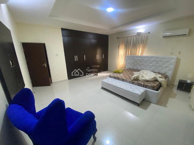 For Rent Fully Serviced 3 Bedroom Flat, Victoria Island (VI), Lagos