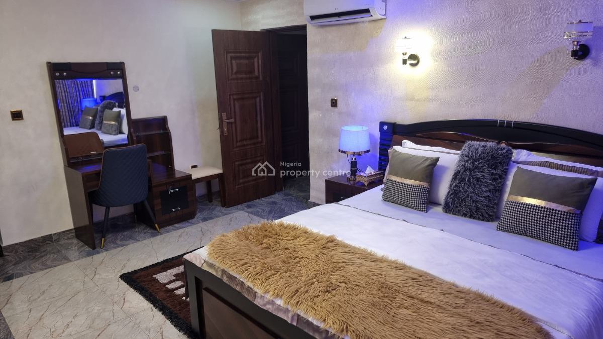 Super Executive Suite with Family Sitting (room 13), 22, Sule Abuka Street, Beside Gt Bank, Opebi, Ikeja, Lagos, Mini Flat (room and Parlour) Short Let