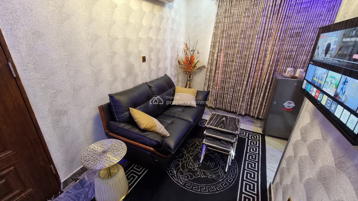 Super Executive Suite with Family Sitting (room 13), 22, Sule Abuka Street, Beside Gt Bank, Opebi, Ikeja, Lagos, Mini Flat (room and Parlour) Short Let