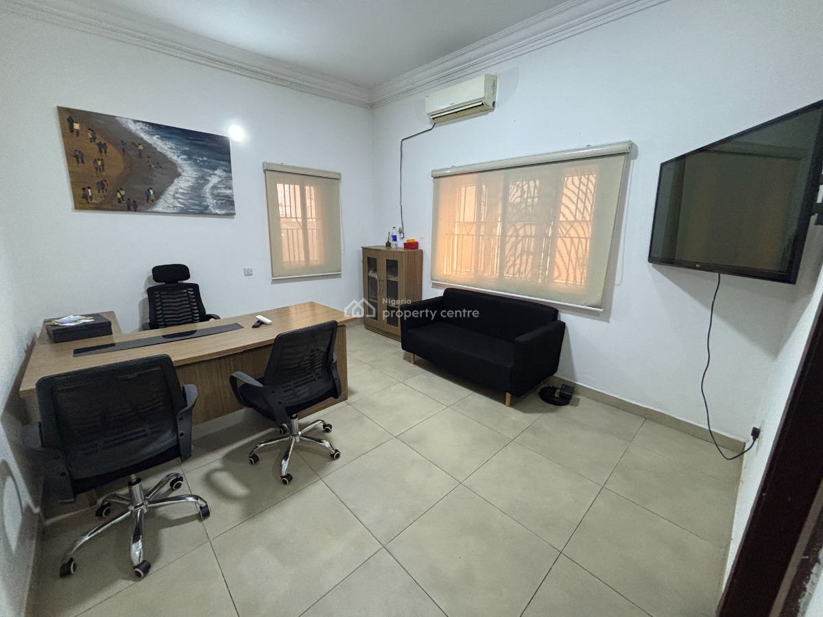 Office Space Approx. 180 Sqm, Off Fola Osibo Road, Lekki Phase 1, Lekki, Lagos, Office Space for Rent