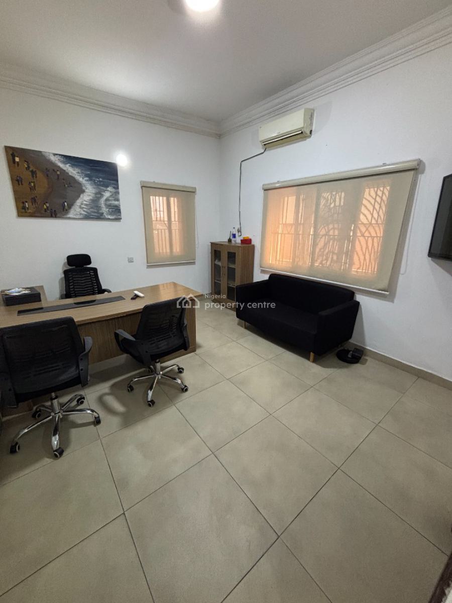 Office Space Approx. 180 Sqm, Off Fola Osibo Road, Lekki Phase 1, Lekki, Lagos, Office Space for Rent