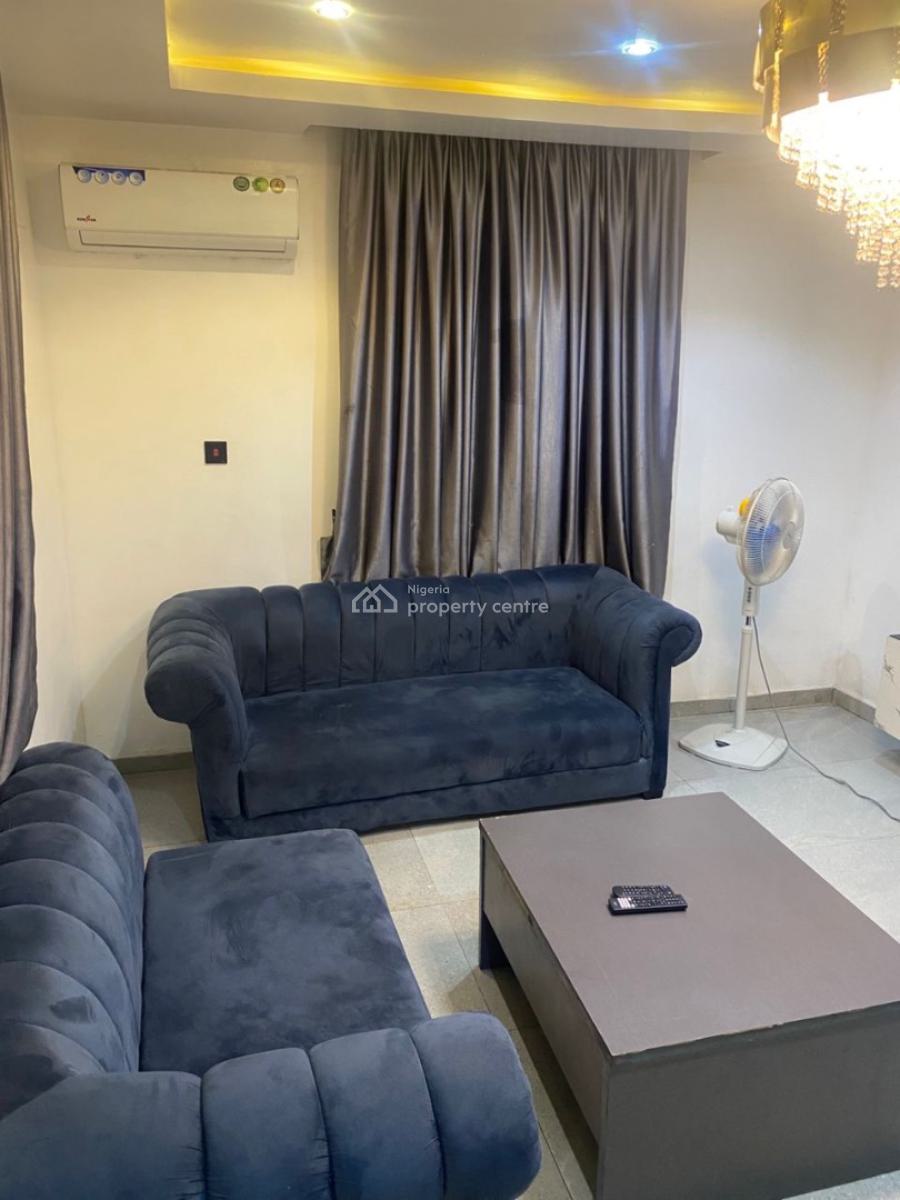 Cozy 1 Bedroom Apartment with Pool, Bamishile Street, Off Allen, Ikeja, Lagos, Mini Flat (room and Parlour) Short Let