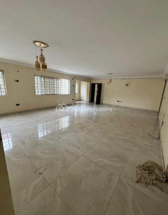 For Rent Luxury Three Bedroom Apartment, Off Amino Kano Crescent, Wuse