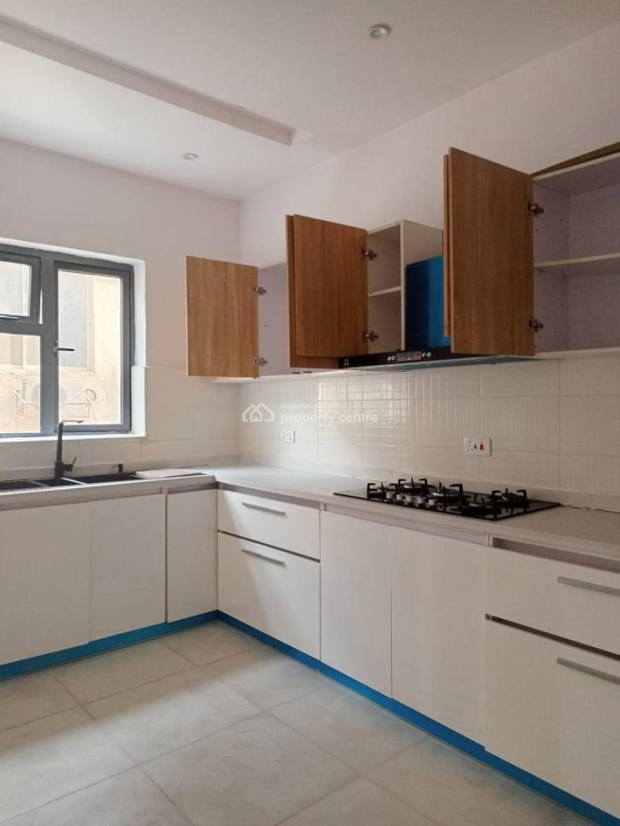 Beautifully Crafted 2 Bedrooms Apartments Plus Gym, Victoria Island (vi), Lagos, House for Sale