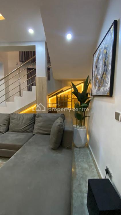 2 Bedrooms Luxury Apartment, Ikate Elegushi, Lekki, Lagos, Flat / Apartment Short Let