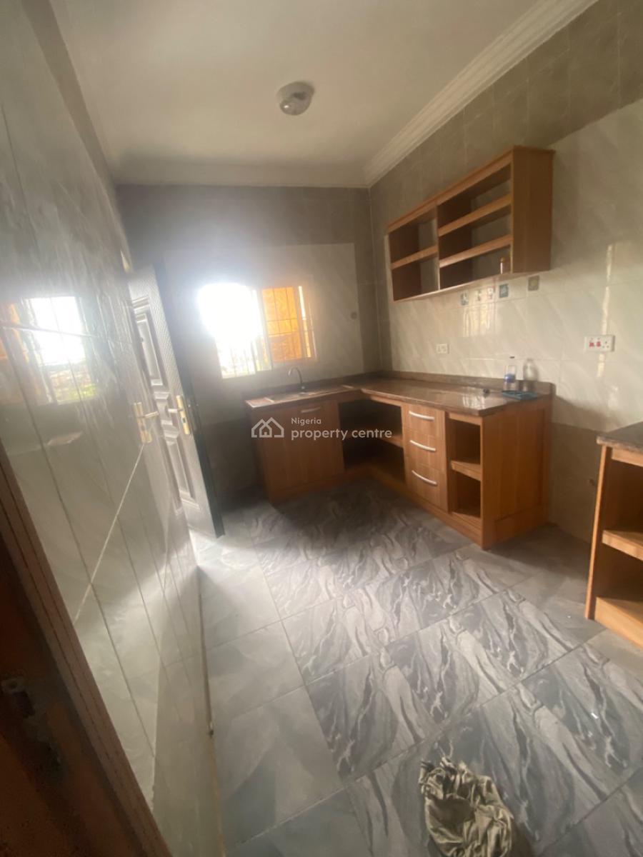 Luxuriously Spacious 2 Bedroom Flat with Excellent Finishing, 25 Femi Street Sangotedo, Abrahim Court, Sangotedo, Ajah, Lagos, Flat / Apartment for Rent