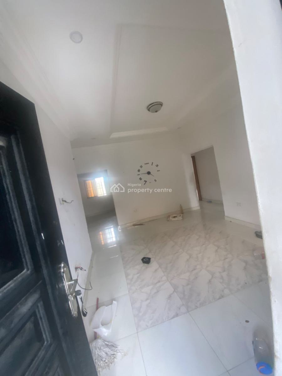 Luxuriously Spacious 2 Bedroom Flat with Excellent Finishing, 25 Femi Street Sangotedo, Abrahim Court, Sangotedo, Ajah, Lagos, Flat / Apartment for Rent