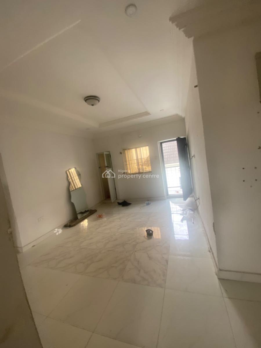 Luxuriously Spacious 2 Bedroom Flat with Excellent Finishing, 25 Femi Street Sangotedo, Abrahim Court, Sangotedo, Ajah, Lagos, Flat / Apartment for Rent