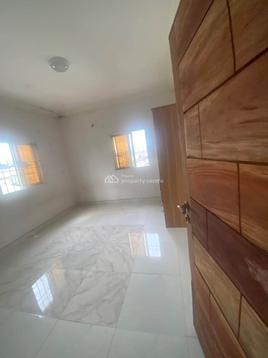 Luxuriously Spacious 2 Bedroom Flat with Excellent Finishing, 25 Femi Street Sangotedo, Abrahim Court, Sangotedo, Ajah, Lagos, Flat / Apartment for Rent
