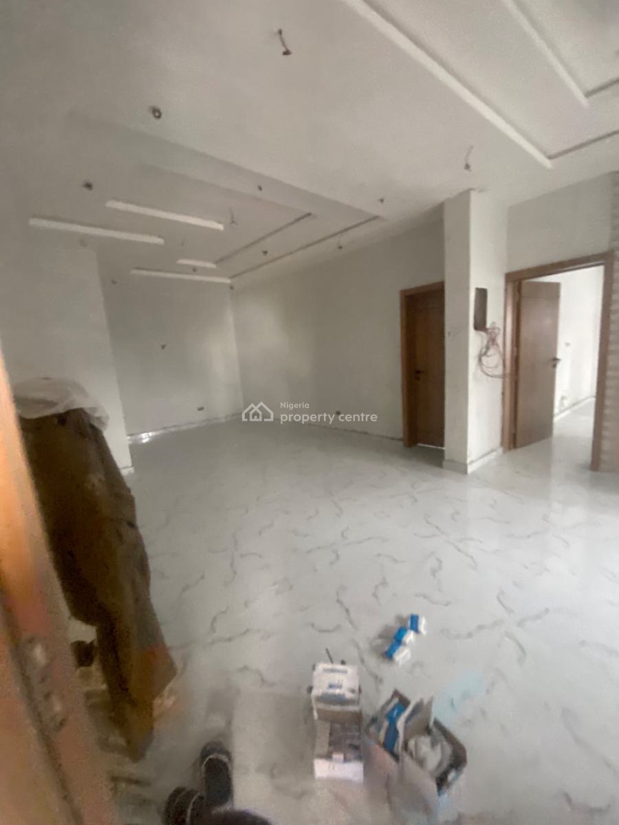 Luxuriously Spacious 2 Bedroom Flat with Excellent Finishing, 25 Femi Street Ologolo Abrahim Court, Ologolo, Lekki, Lagos, Flat / Apartment for Rent