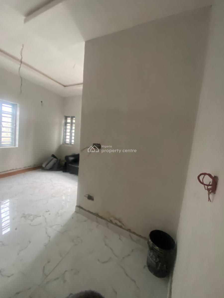 Luxuriously Spacious 2 Bedroom Flat with Excellent Finishing, 25 Femi Street Ologolo Abrahim Court, Ologolo, Lekki, Lagos, Flat / Apartment for Rent