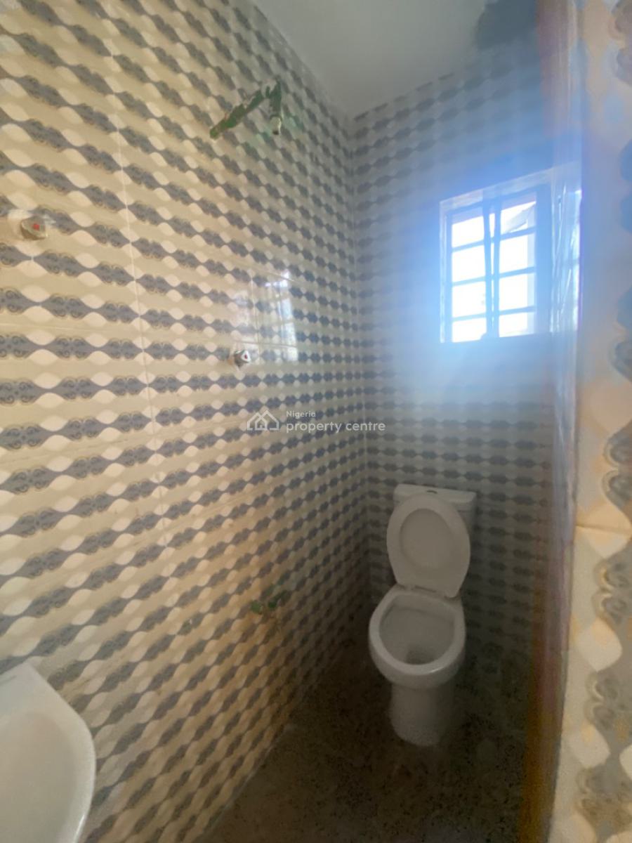 Luxuriously Spacious 2 Bedroom Flat with Excellent Finishing, 25 Femi Street Ologolo Abrahim Court, Ologolo, Lekki, Lagos, Flat / Apartment for Rent