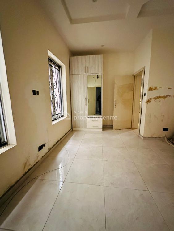 Spaciously Built 5 Bedroom Fully Detached Duplex, Gra Phase 2, Magodo, Lagos, Detached Duplex for Sale