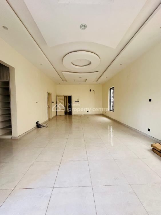 Spaciously Built 5 Bedroom Fully Detached Duplex, Gra Phase 2, Magodo, Lagos, Detached Duplex for Sale