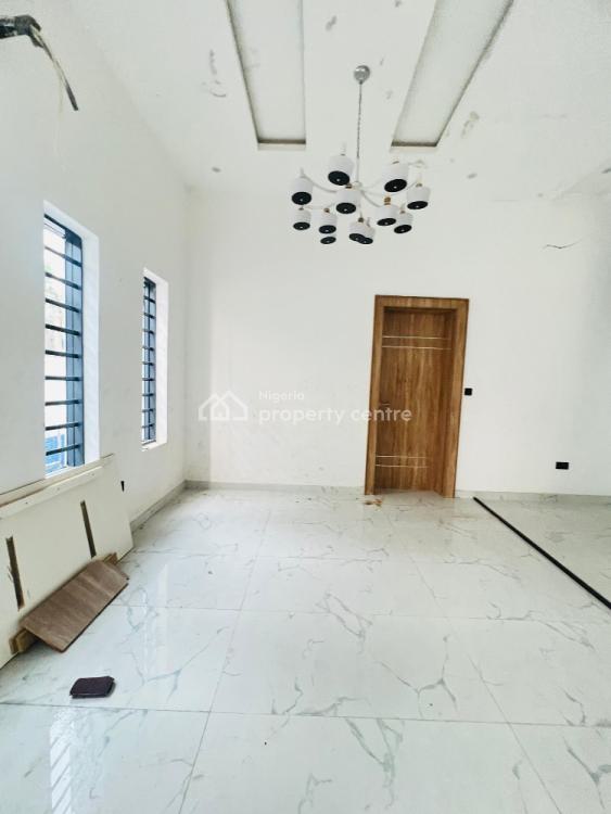 Spaciously Built 5 Bedroom Fully Detached with a Room Bq, Ikeja Gra, Ikeja, Lagos, House for Sale