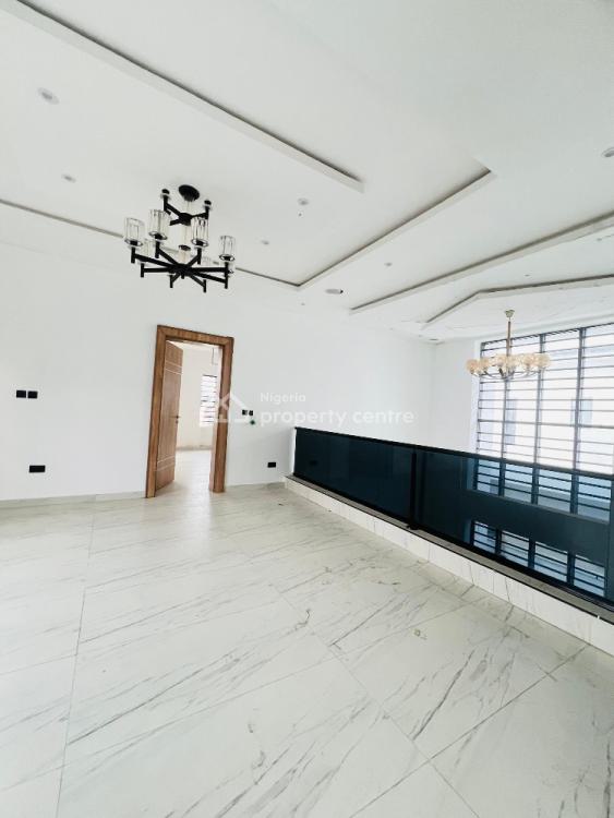 Spaciously Built 5 Bedroom Fully Detached with a Room Bq, Ikeja Gra, Ikeja, Lagos, House for Sale