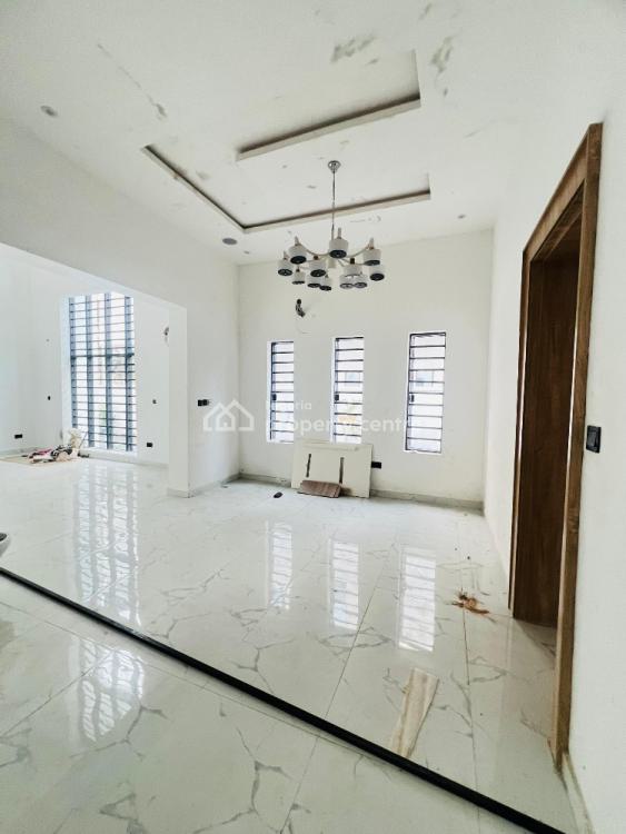 Spaciously Built 5 Bedroom Fully Detached with a Room Bq, Ikeja Gra, Ikeja, Lagos, House for Sale