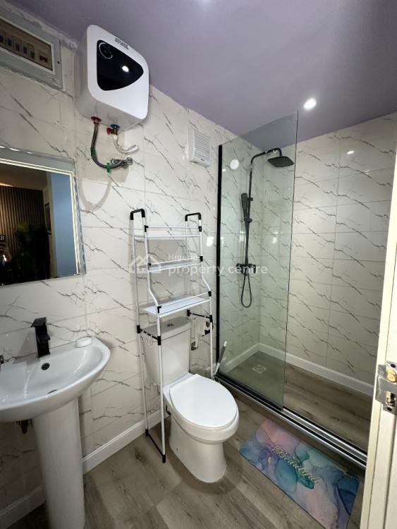 Stylish 1 Bedroom Apartment with Top Notch Amenities, Ologolo, Lekki, Lagos, House Short Let