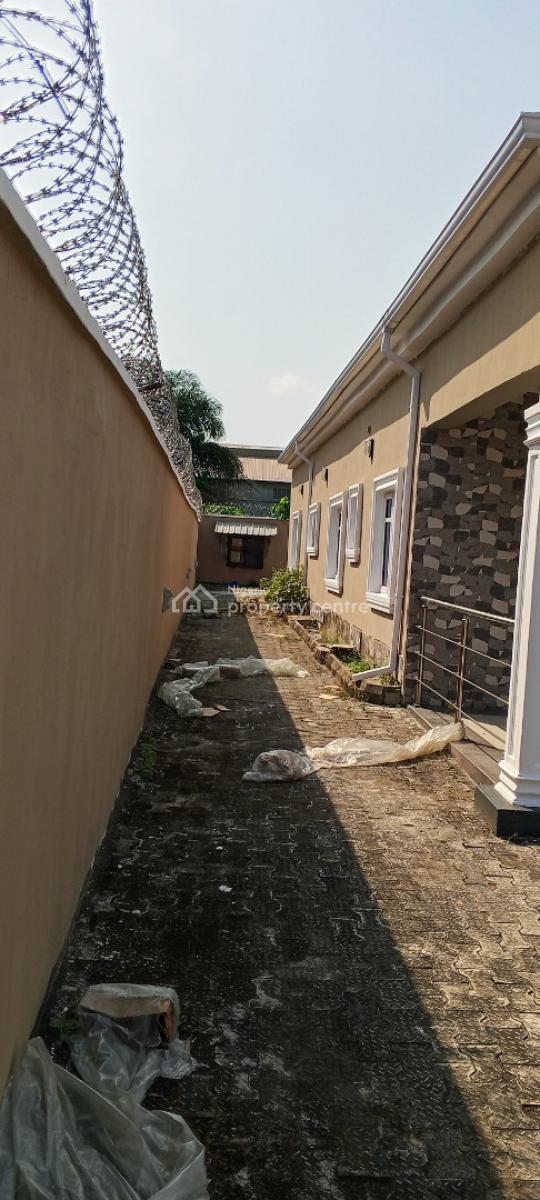 4 Bedrooms Fully-detached Bungalow with Bq, Winners Estate, Elemoro, Bogije, Ibeju Lekki, Lagos, Detached Bungalow for Rent