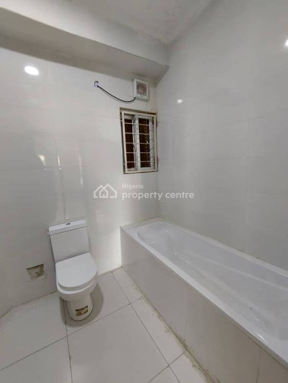 Fully Serviced 3 Bedroom Flat with 24hrs Power, Western Foreshore Estate, Osapa, Lekki, Lagos, Flat / Apartment for Rent