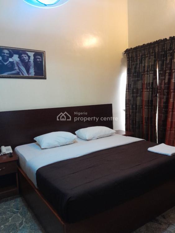 24 Rooms Functioning Hotel, Magodo, Lagos, Hotel / Guest House for Sale