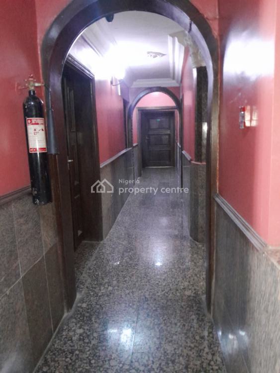 24 Rooms Functioning Hotel, Magodo, Lagos, Hotel / Guest House for Sale
