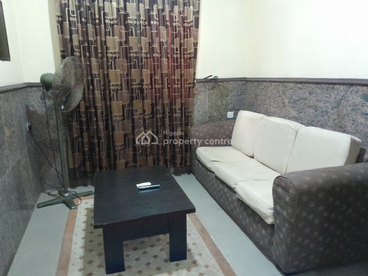 24 Rooms Functioning Hotel, Magodo, Lagos, Hotel / Guest House for Sale