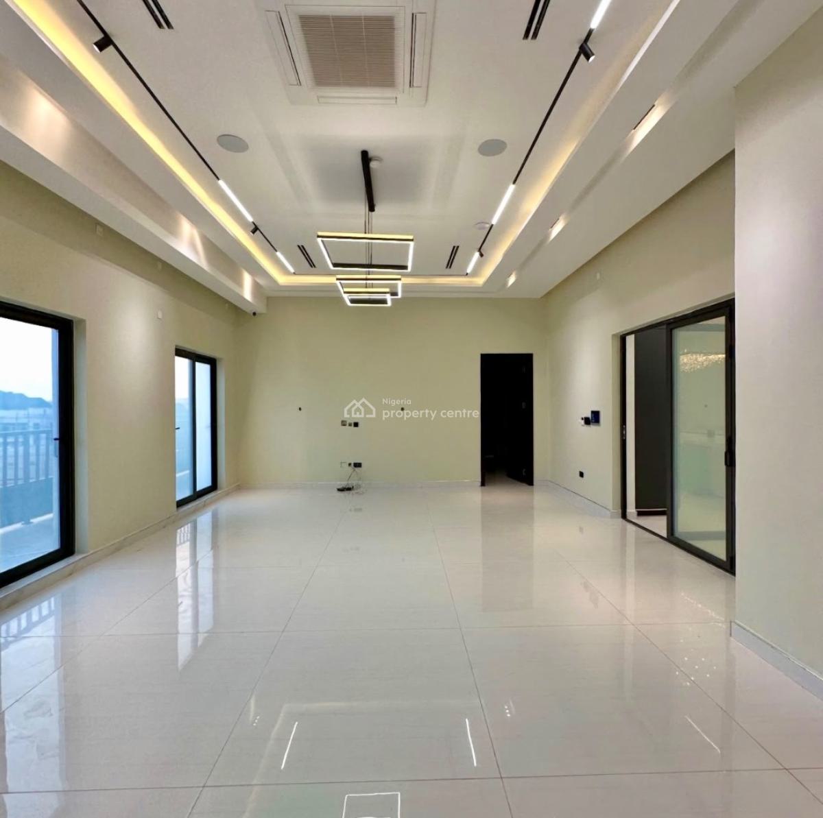 Luxury 3 Bedroom Penthouse with Bq, Wuye, Abuja, Flat / Apartment for Sale