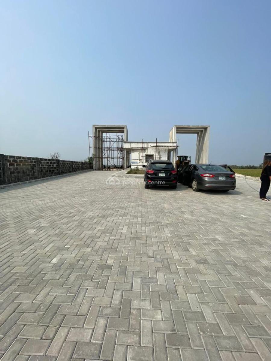 Plots Dry Serviced Land 40 Hectares, Eleko, Ibeju Lekki, Lagos, Mixed-use Land for Sale