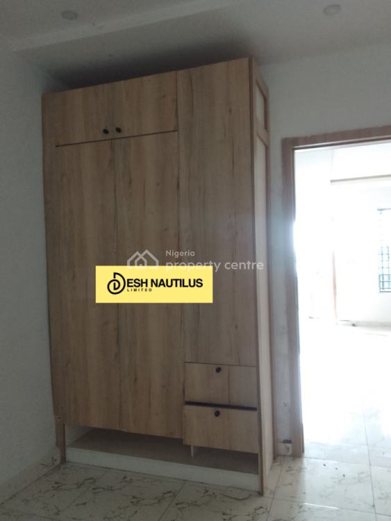 2 Bedroom Apartment, Orchid Road, Lekki, Lagos, Flat / Apartment for Sale
