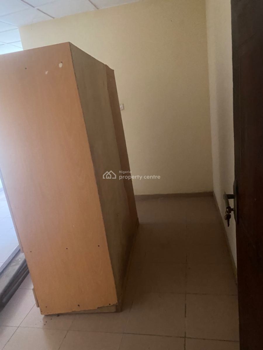 Luxuriously Spacious 3bedroom Flat with Excellent Finishing, No. 1, Bello Street, Kayode Close, Sangotedo, Ajah, Lagos, House for Rent