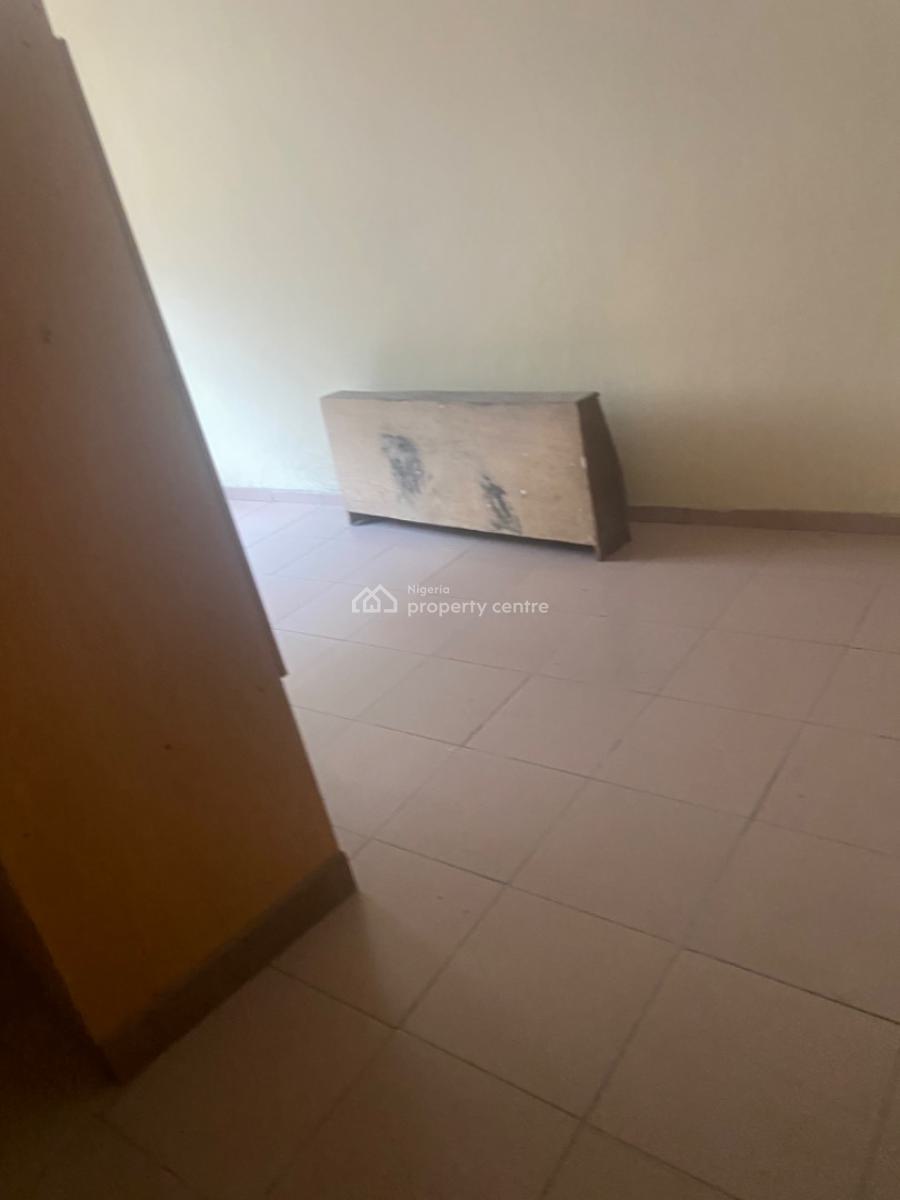 Luxuriously Spacious 3bedroom Flat with Excellent Finishing, No. 1, Bello Street, Kayode Close, Sangotedo, Ajah, Lagos, House for Rent