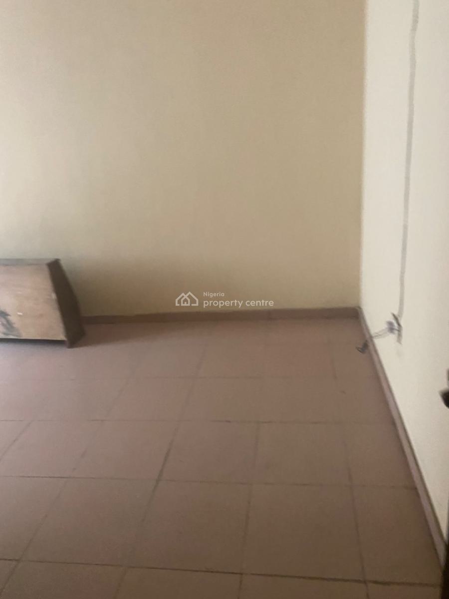 Luxuriously Spacious 3bedroom Flat with Excellent Finishing, No. 1, Bello Street, Kayode Close, Sangotedo, Ajah, Lagos, House for Rent