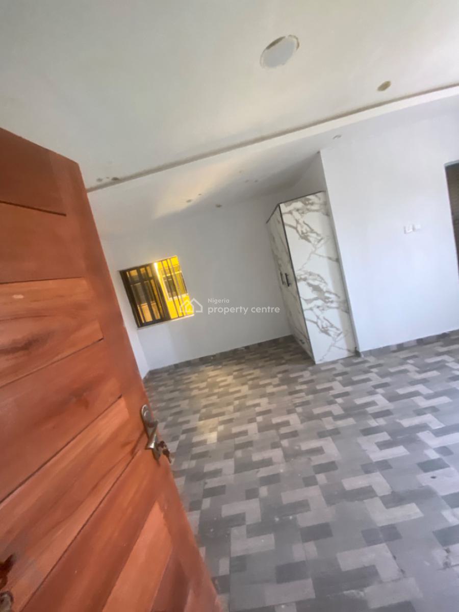 Luxuriously Spacious Brand New Mini Flat with Excellent Finishing, No. 1, Bello Street, Kayode Close Abijo, Abijo, Lekki, Lagos, Mini Flat (room and Parlour) for Rent