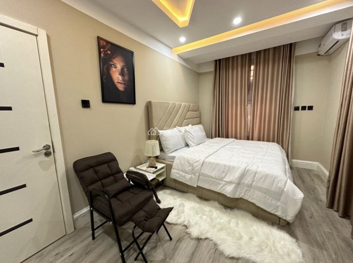 Exquisite Furnished 2 Bedrooms Serviced Apartment, Wuye, Abuja, Flat / Apartment Short Let