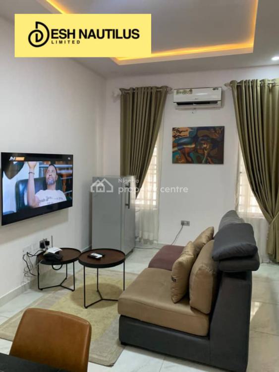 2 Bedrooms Apartment, Ikota, Lekki, Lagos, Flat / Apartment Short Let