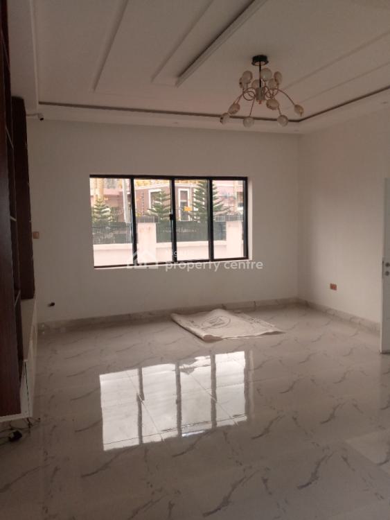 5 Bedroom Duplex, Fo1 Layout, Kubwa, Abuja, Flat / Apartment for Sale