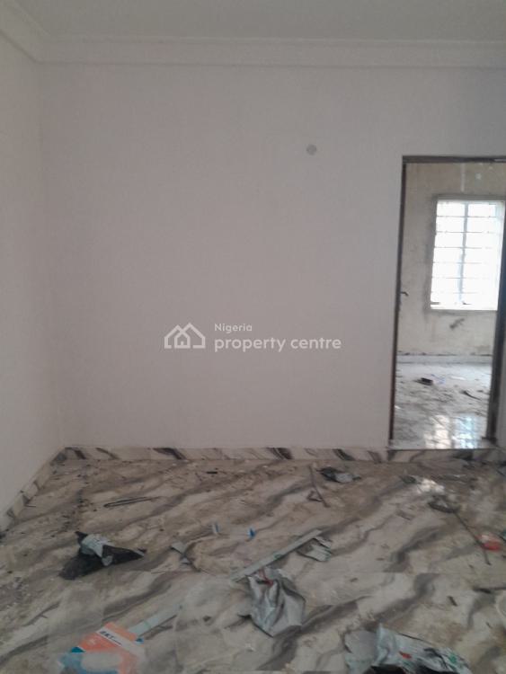 1 Bedroom Apartment, Off Lawanson, Surulere, Lagos, Mini Flat (room and Parlour) for Rent