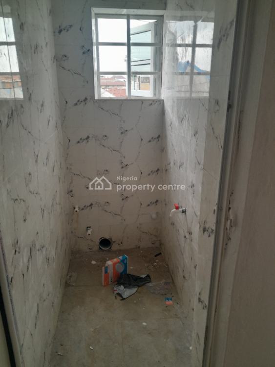 1 Bedroom Apartment, Off Lawanson, Surulere, Lagos, Mini Flat (room and Parlour) for Rent