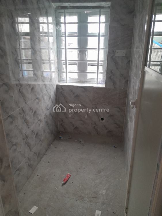 1 Bedroom Apartment, Off Lawanson, Surulere, Lagos, Mini Flat (room and Parlour) for Rent