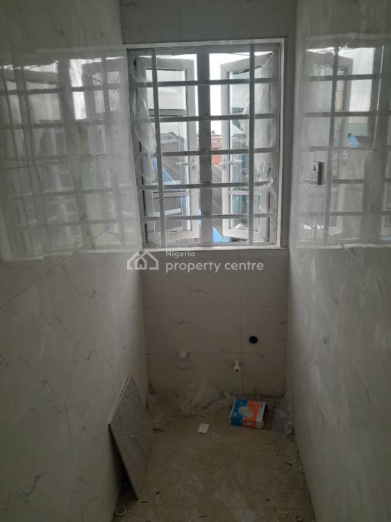 1 Bedroom Apartment, Off Lawanson, Surulere, Lagos, Mini Flat (room and Parlour) for Rent