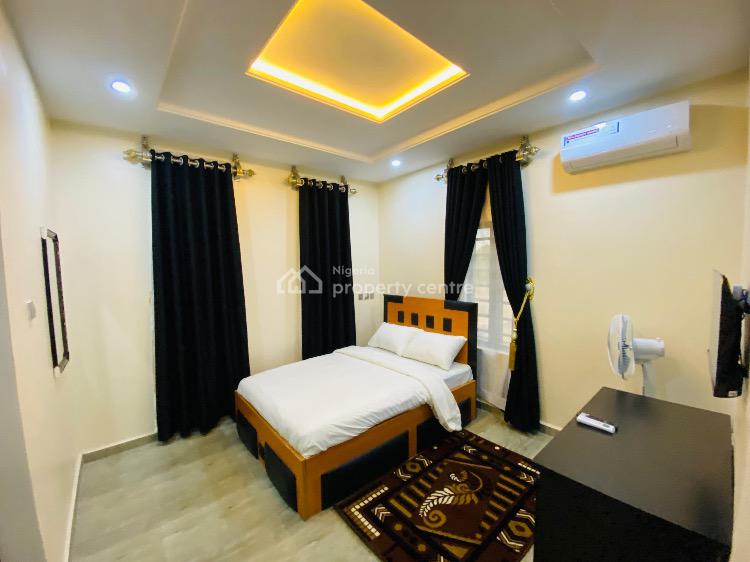 2 Bedroom Duplex ( Executive), 81, Valley Estate, Gra, Enugu, Enugu, Semi-detached Duplex Short Let