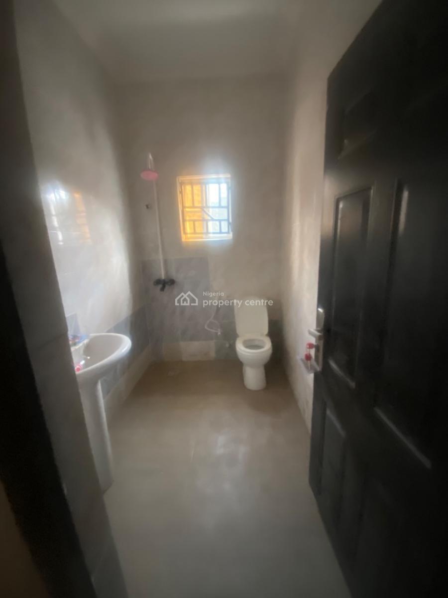 Luxuriously Nice Spacious Mini Flat, 16 a Joseph Close, Sangotedo, Ajah, Lagos, Mini Flat (room and Parlour) for Rent