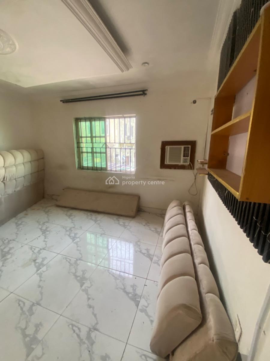 Luxuriously Nice Spacious Self Contain, 16a, Joseph Close, Sangotedo, Ajah, Lagos, Self Contain (single Rooms) for Rent