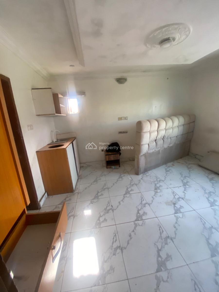 Luxuriously Nice Spacious Self Contain, 16a, Joseph Close, Sangotedo, Ajah, Lagos, Self Contain (single Rooms) for Rent