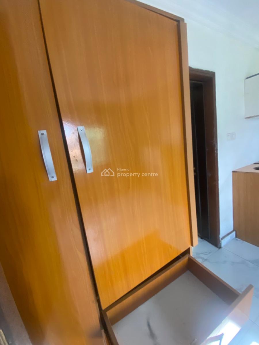 Luxuriously Nice Spacious Self Contain, 16a, Joseph Close, Sangotedo, Ajah, Lagos, Self Contain (single Rooms) for Rent