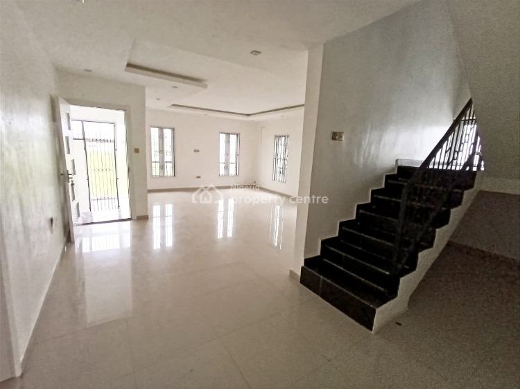 For Rent Five Bedroom Duplex, Pinnock Beach Estate, Osapa, Lekki, Lagos 5 Beds, 5 Baths (Ref