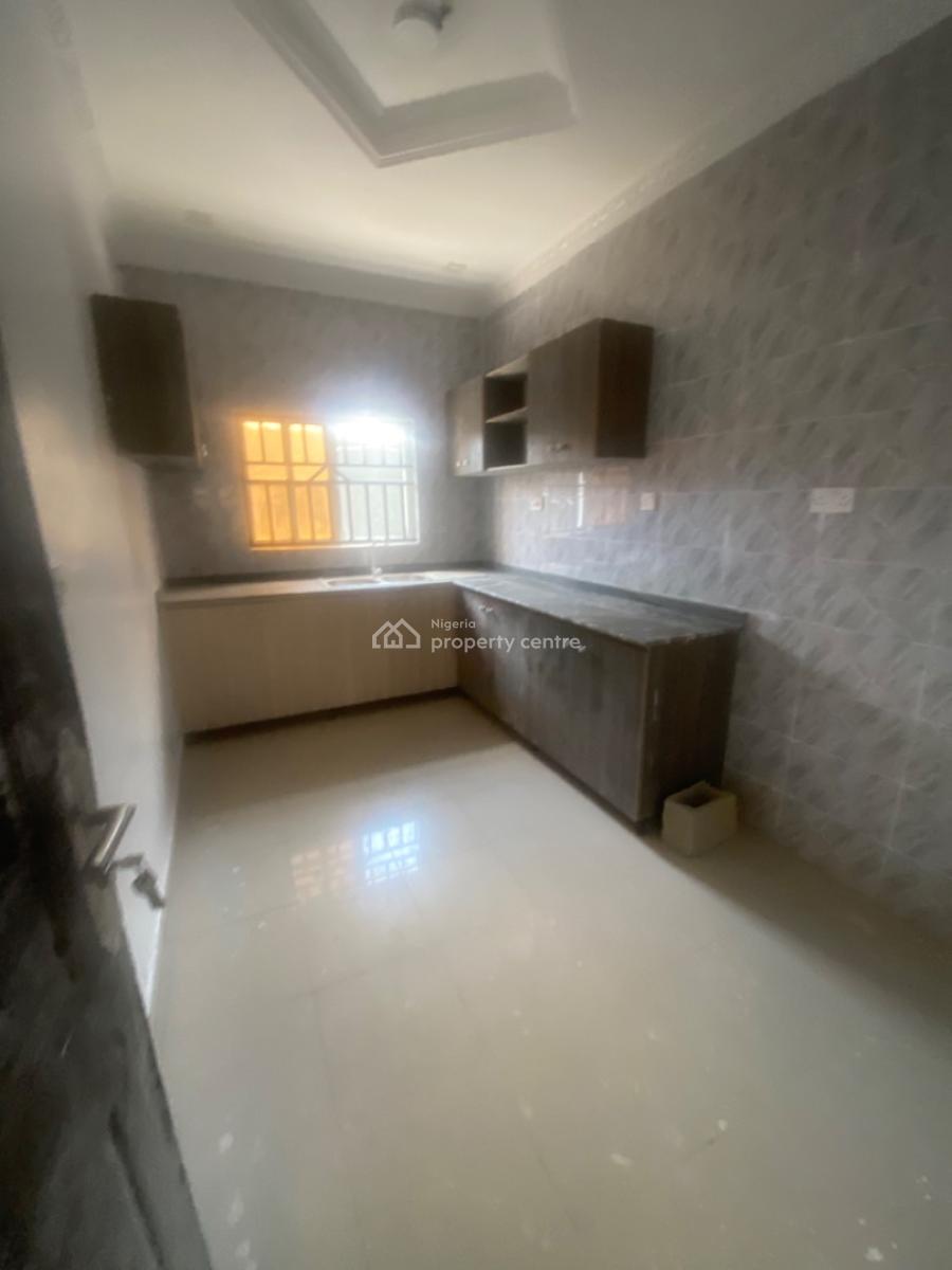 a Well Finished Luxuriously Spacious 2 Bedroom Flat, 13a, Bello Street, Sangotedo, Ajah, Lagos, Flat / Apartment for Rent